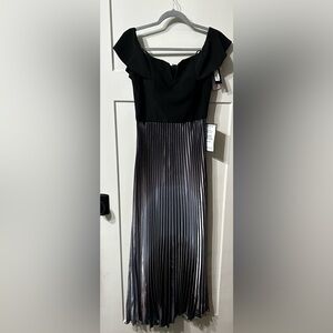 Betsy & Adam Black & Silver purple ombre Pleated Dress formal long dress Petite